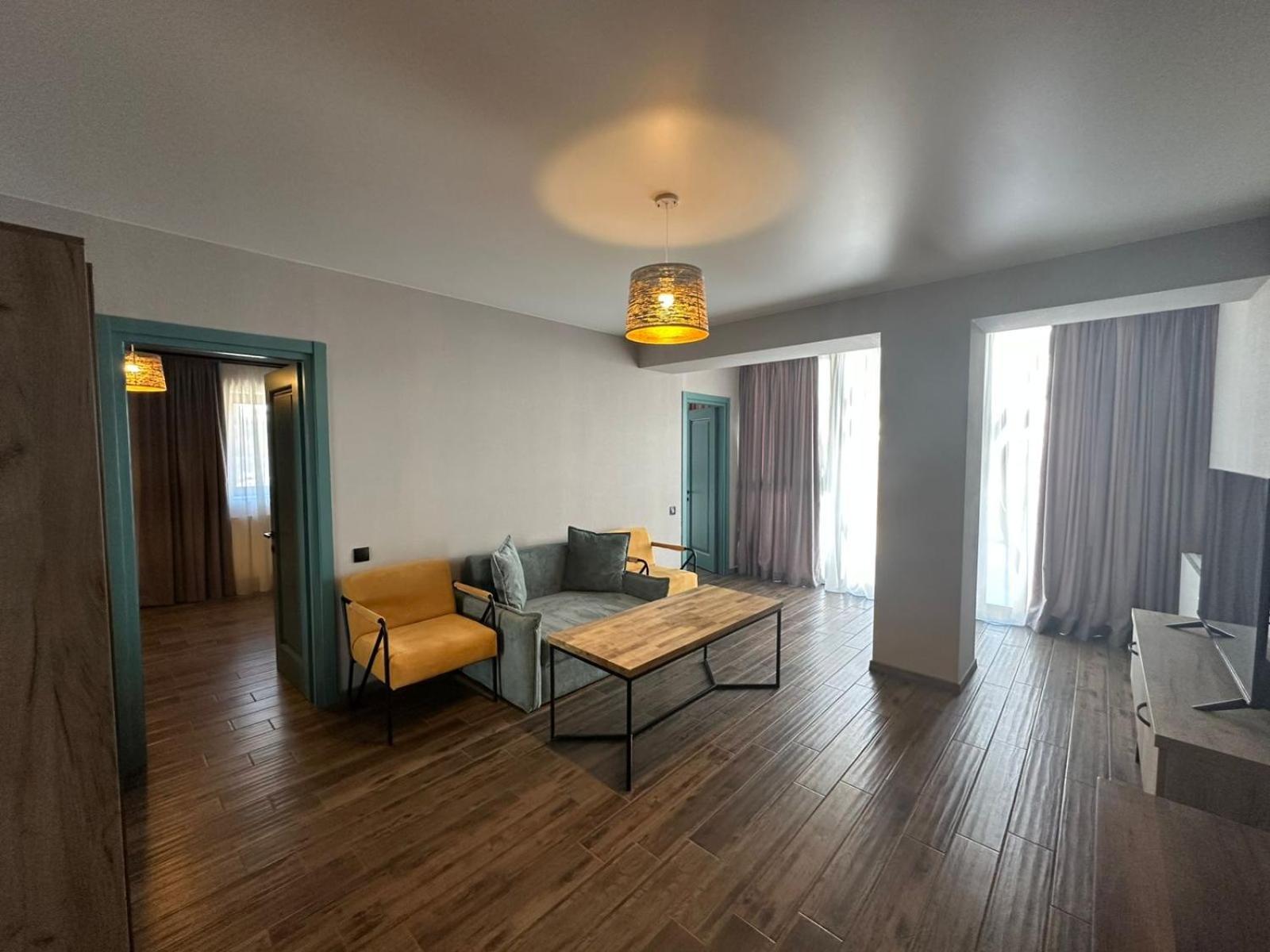 Gudauri Loft Hotel Buitenkant foto A typical apartment in the complex